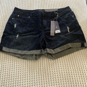 Jennifer Lopez Boyfriend Shorts NWT 10